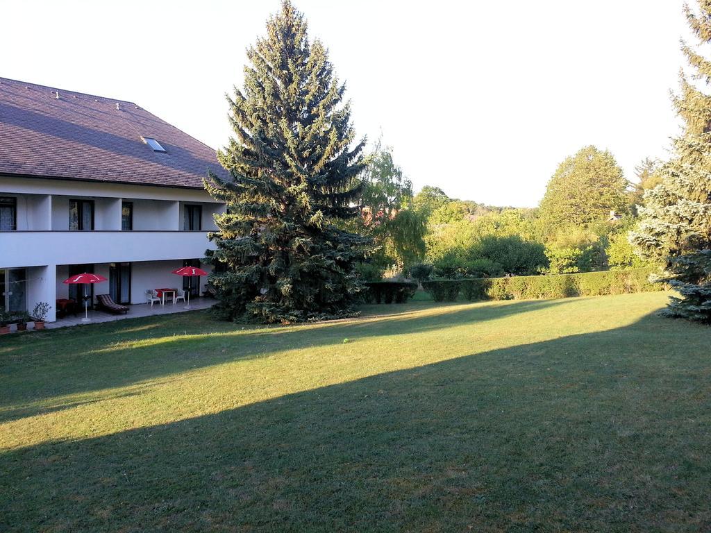 Gasthof Gerhart ペルヒトルツドルフ エクステリア 写真